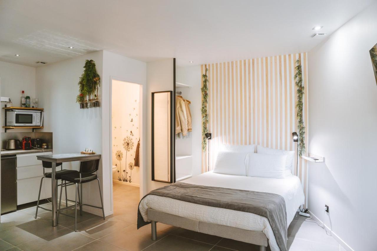 Sky - Gite Meuble & Confort Drome - Ecolodgite Laveyron 外观 照片