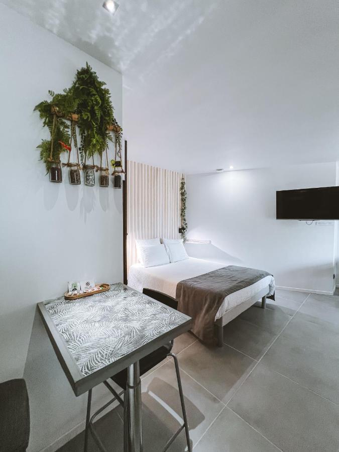 Sky - Gite Meuble & Confort Drome - Ecolodgite Laveyron 外观 照片